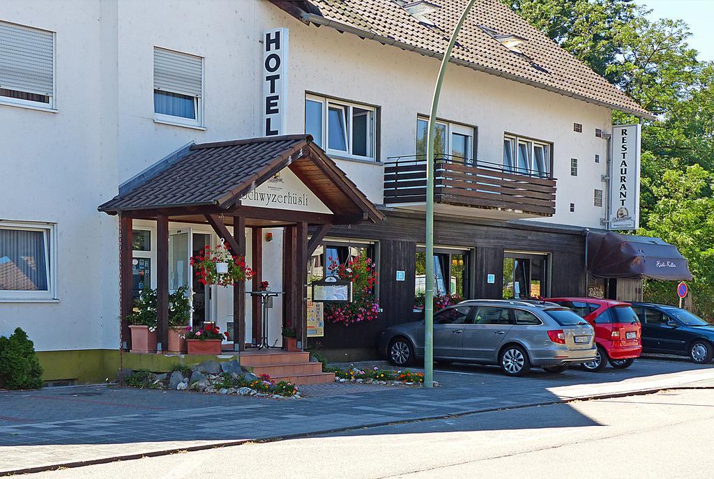 Hotel-Restaurant Schwyzerhuesli 비엔하임 외부 사진